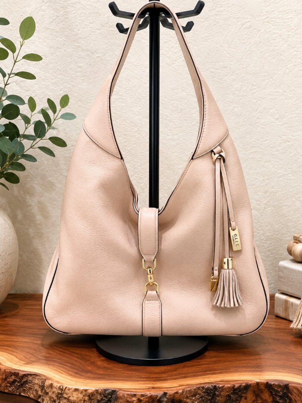 G.I.L.I Classic Leather Hobo Verona Bag Blush New